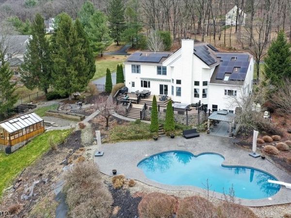 237 Musconetcong River Road, Lebanon, NJ 07882