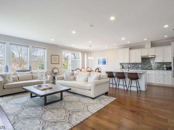 23 Fillmore Dr, Morris, NJ 07960