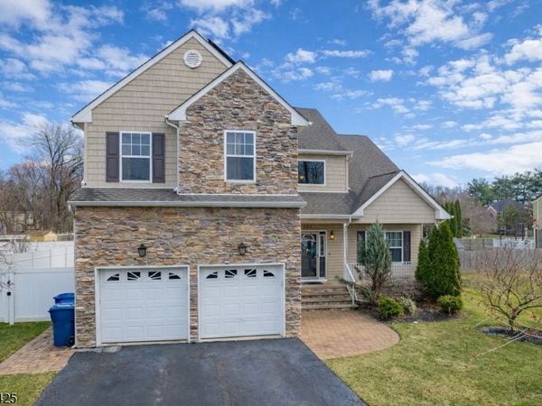 408 Old Georges Rd, North Brunswick, NJ 08902