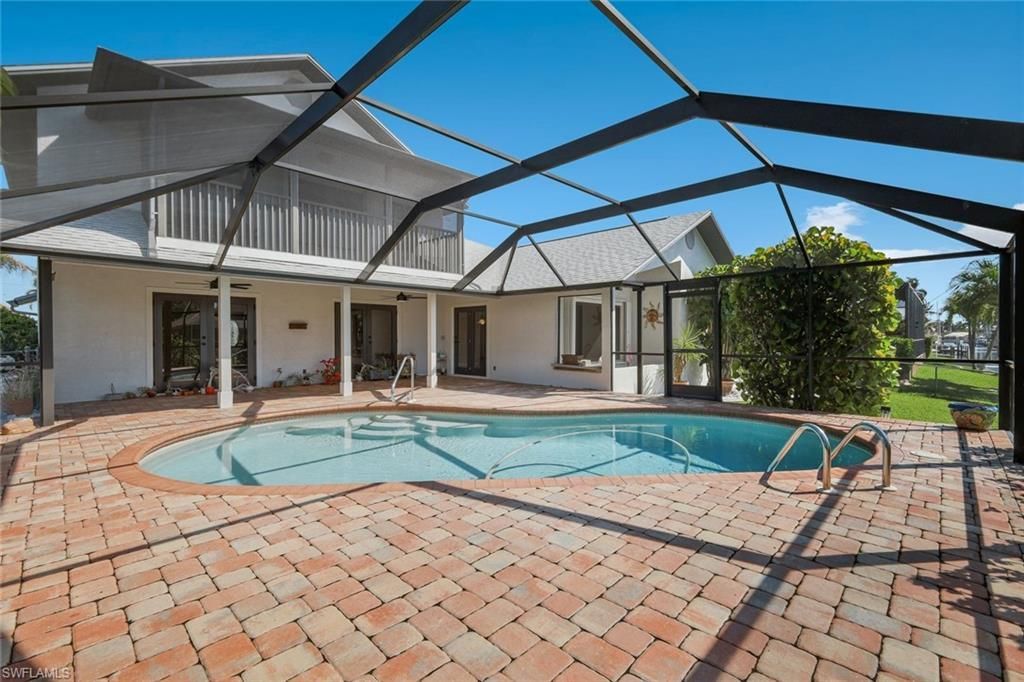 1904 SE 36th Ter, Cape Coral, FL 33904 Photo