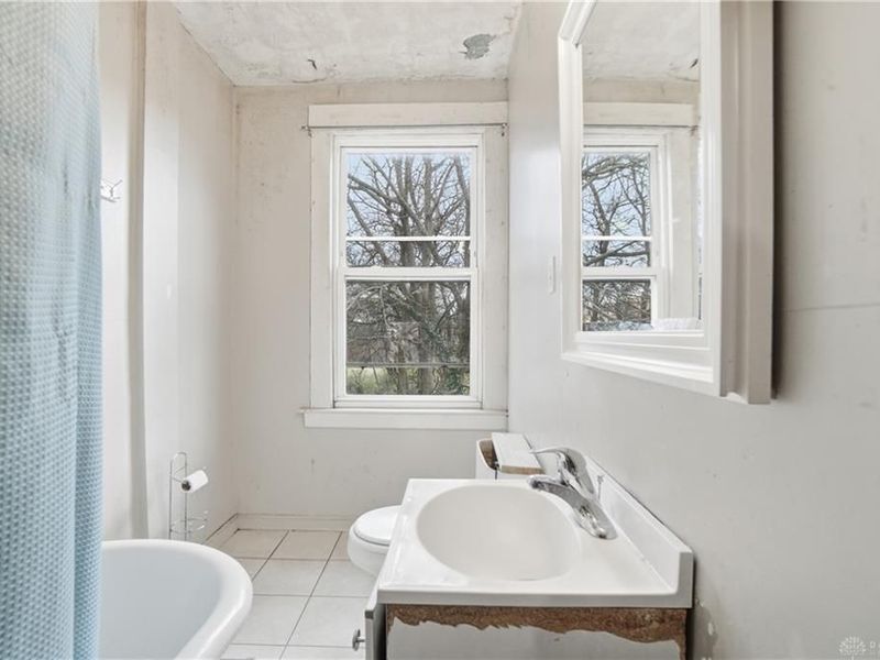 1104 Seton Avenue, Cincinnati, OH 45205 Photo 30