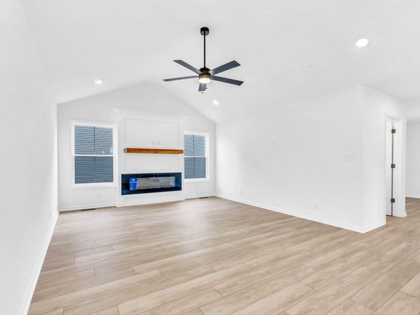 1154 Tybee Dr , Clarksville, TN 37042