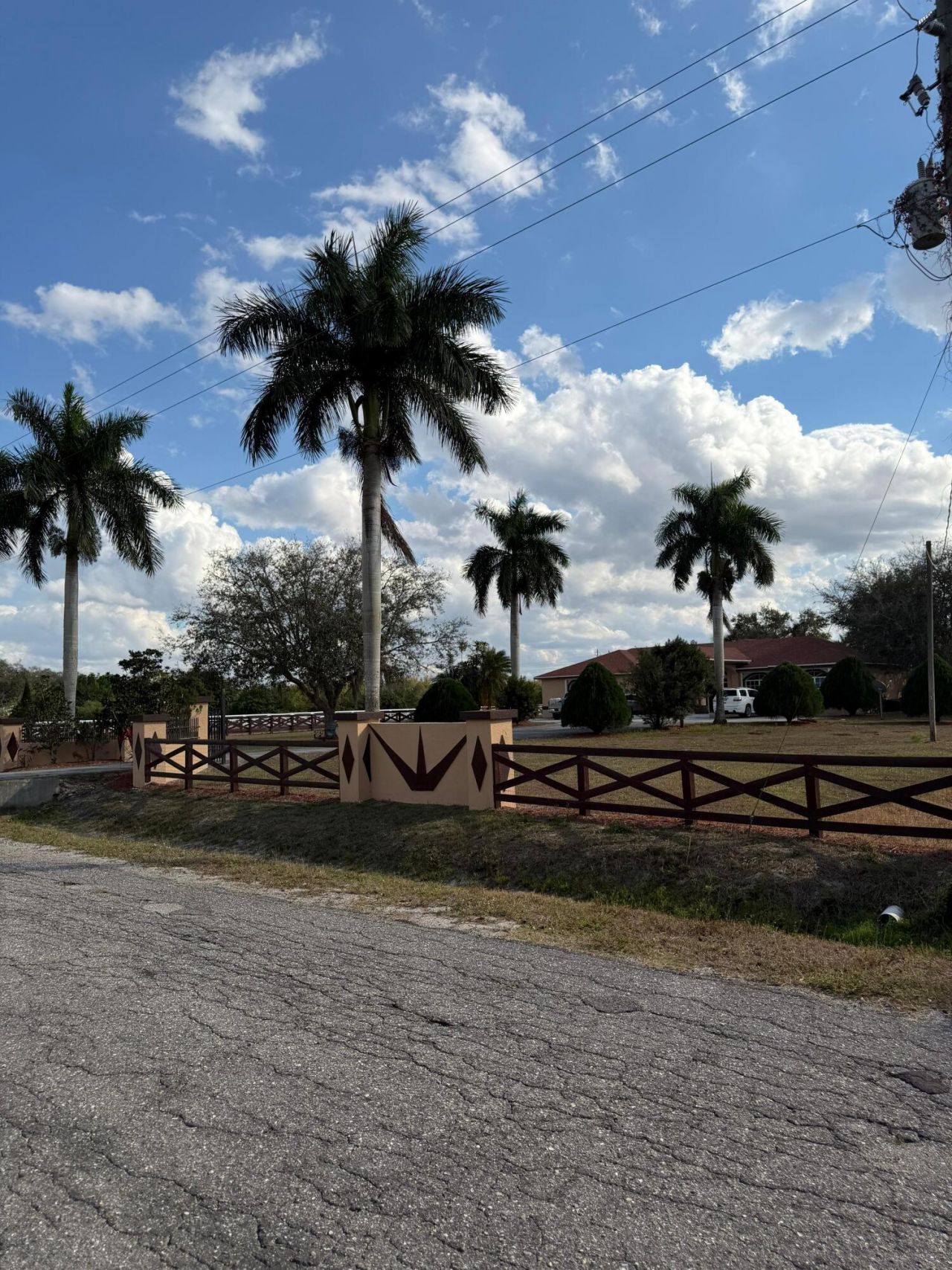 435 E A Road E, Labelle, FL 33935 Photo