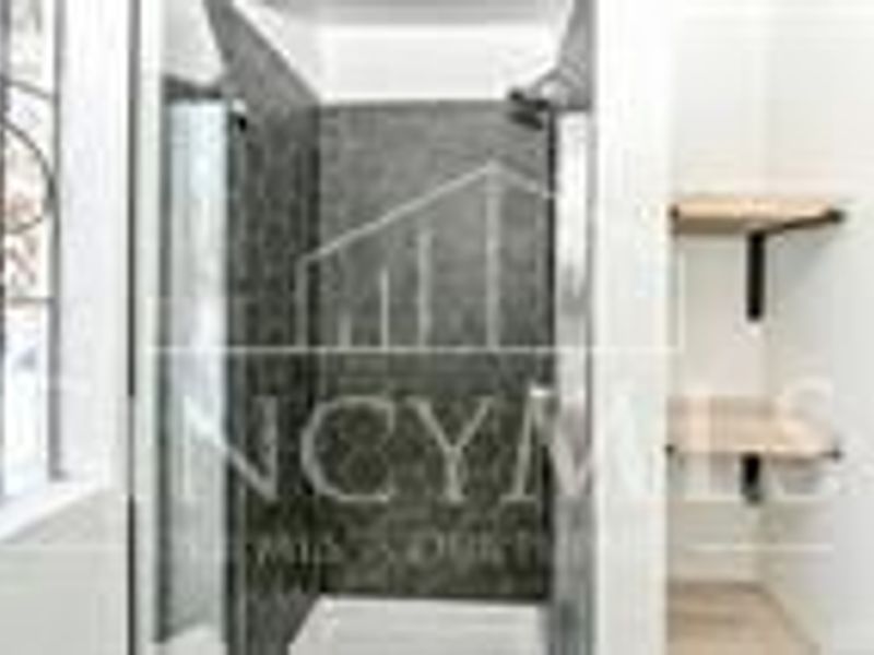 45 S Lake Avenue, Glendale, OH 45246 Photo 3