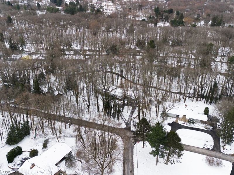 50 Redfern Drive, Youngstown, OH 44505 Photo 14