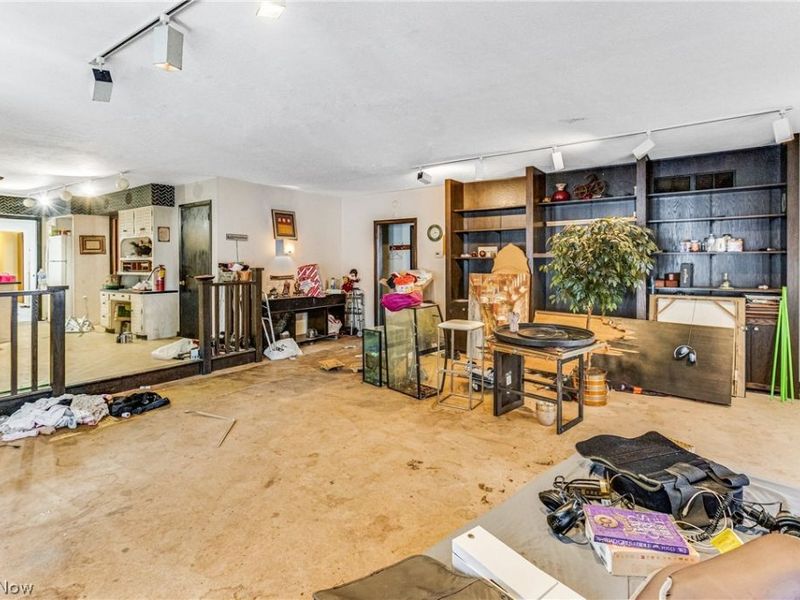 50 Redfern Drive, Youngstown, OH 44505 Photo 36