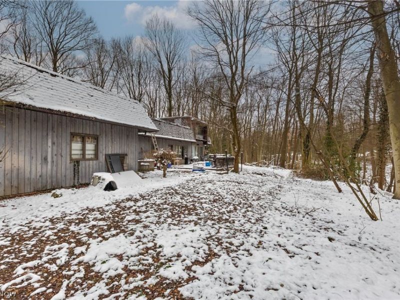 50 Redfern Drive, Youngstown, OH 44505 Photo 6