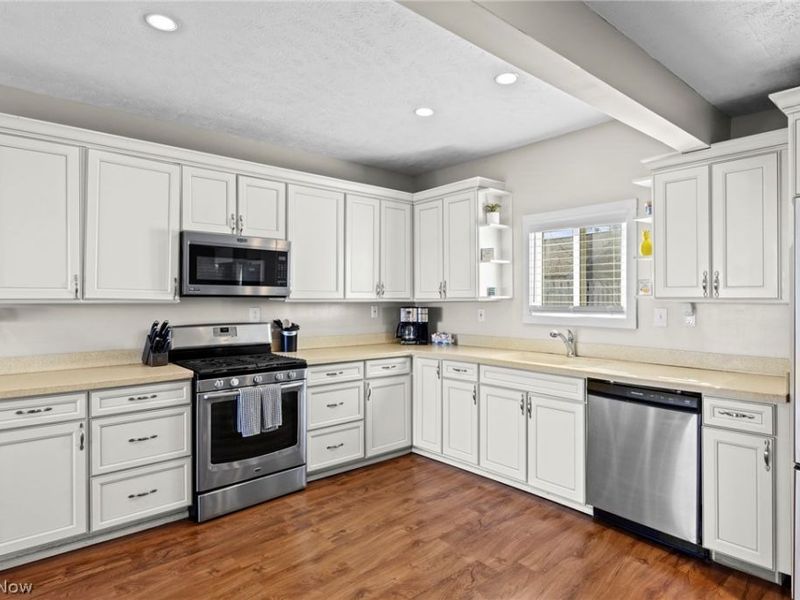 3708 Edgewater Drive, Vermilion, OH 44089 Photo 12