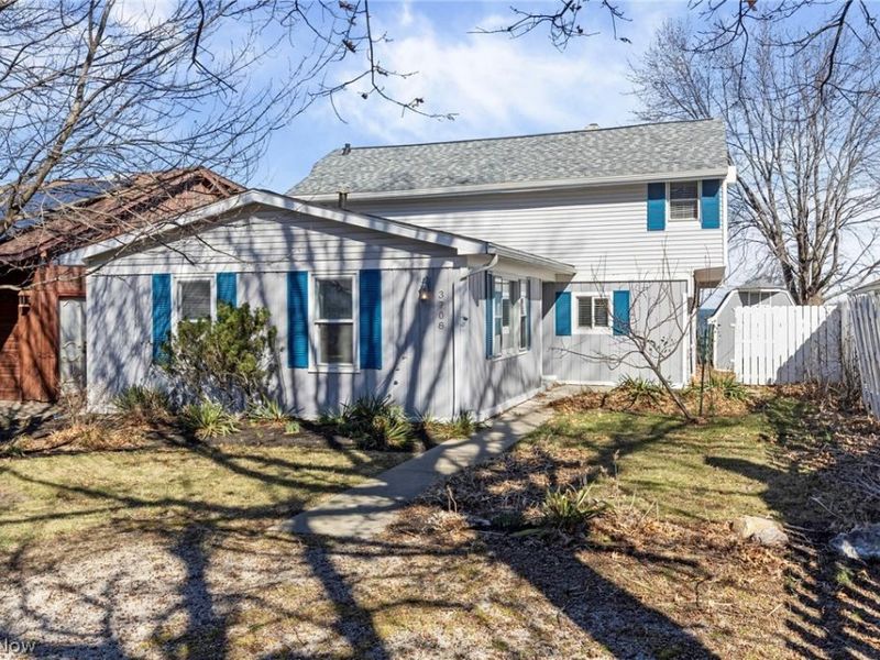 3708 Edgewater Drive, Vermilion, OH 44089 Photo 2