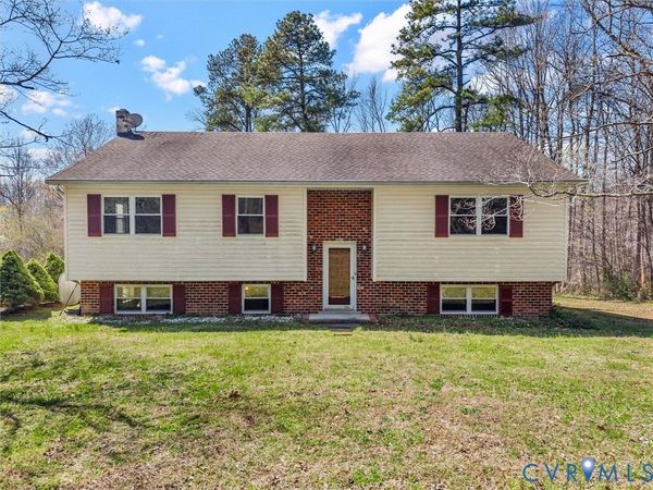 6434 W River Road , Aylett, VA 23009