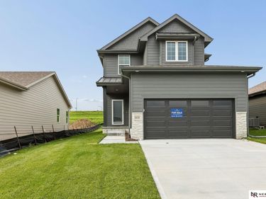 16101 Isabella Street, Bennington, NE 68007