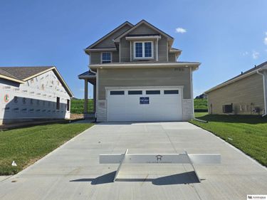 16101 Isabella Street, Bennington, NE 68007