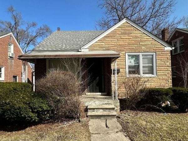 9934 WARWICK Street, Detroit, MI 48228