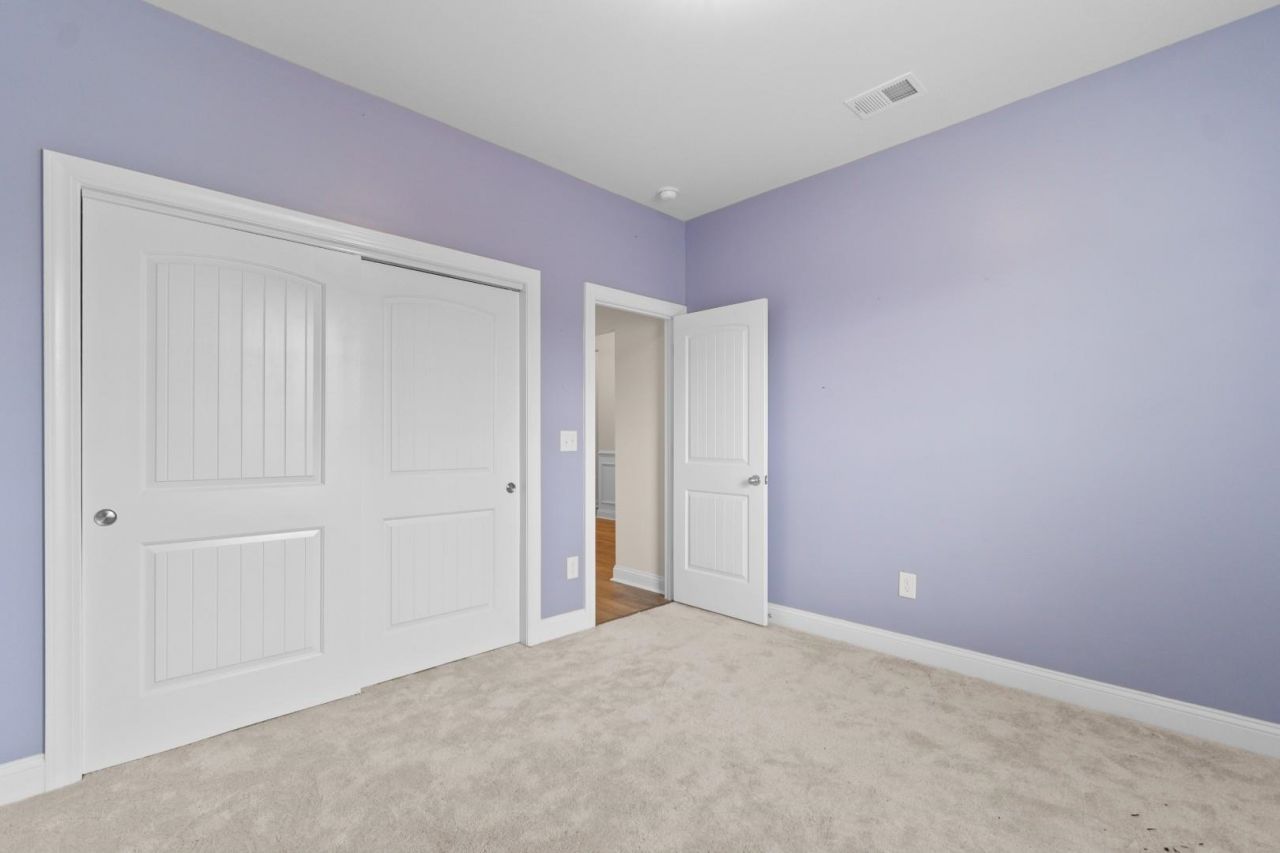 1943 Parish Way Photo 19