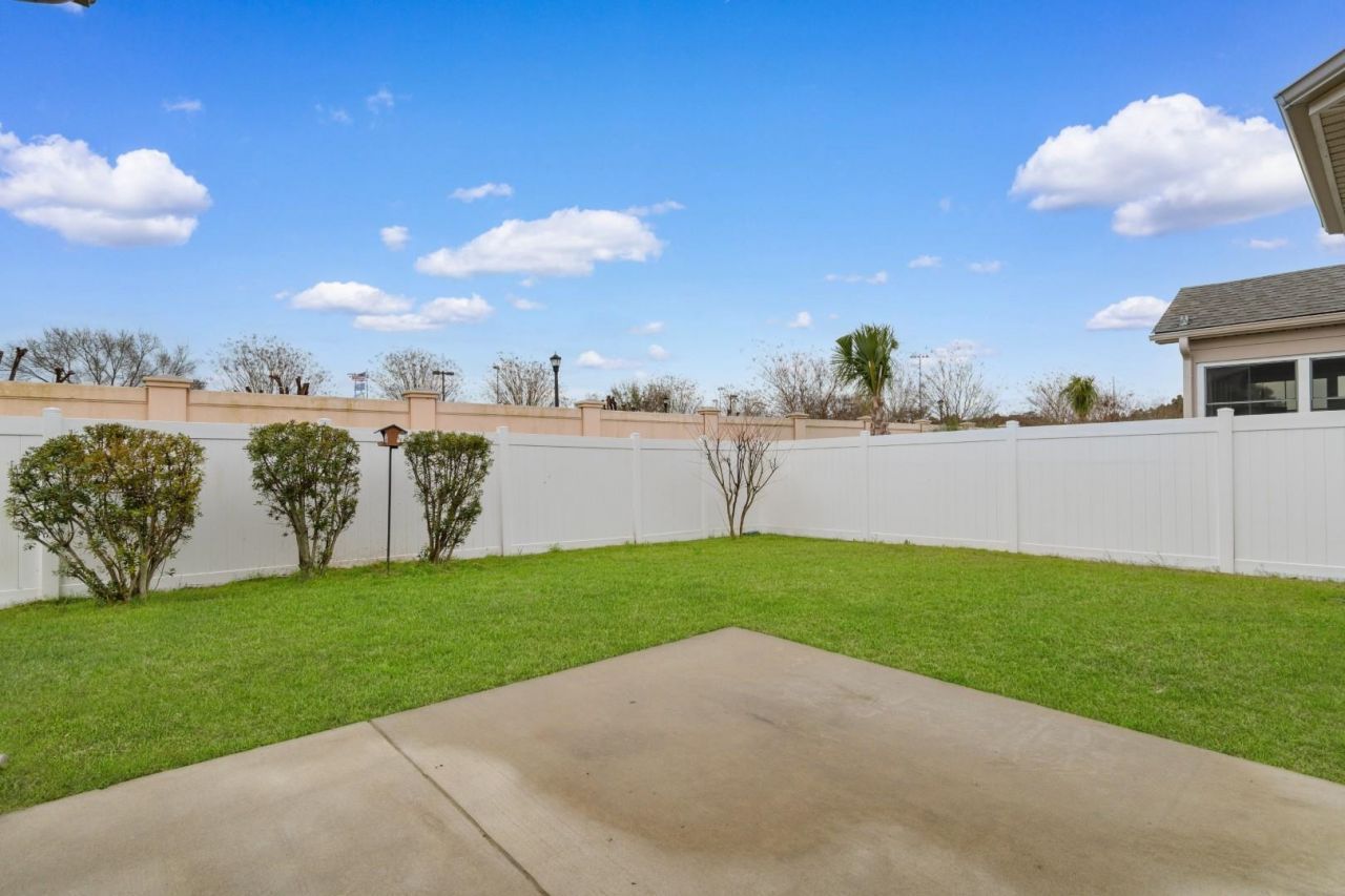 1943 Parish Way Photo 29