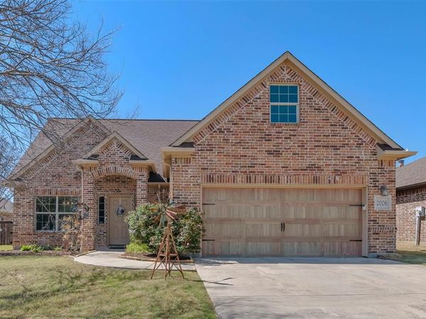 2006 Maxwell Court, Aubrey, TX 76227