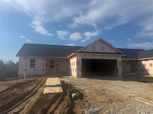 115 Grindstone Court , Moscow Mills, MO 63362