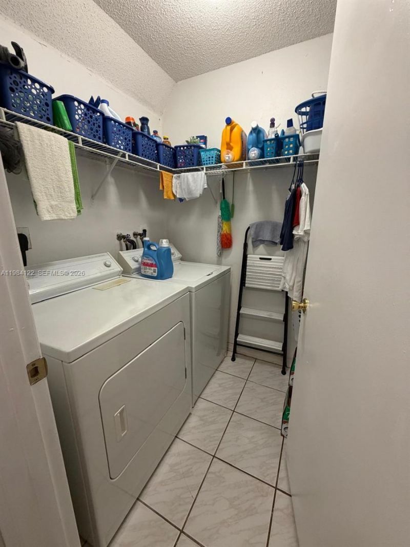 3858 SW 153rd Pl , Miami, FL 33185 Photo