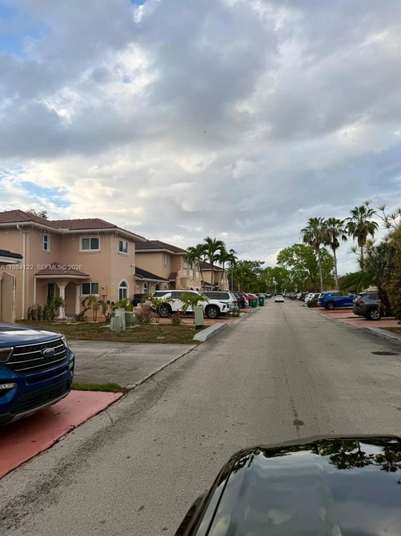 3858 SW 153rd Pl , Miami, FL 33185 Photo