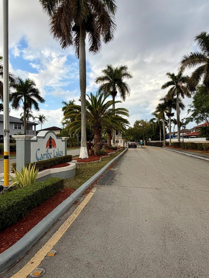 3858 SW 153rd Pl , Miami, FL 33185 Photo