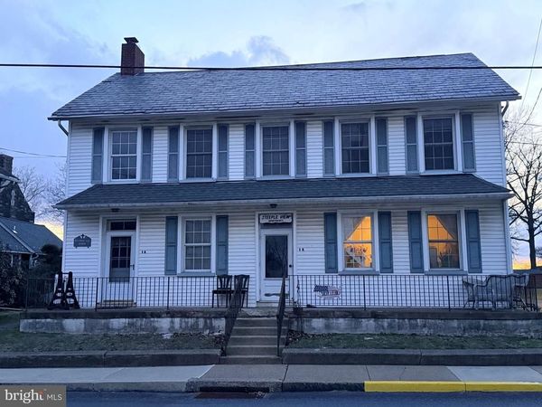 6 N MAIN STREET, RICHLANDTOWN, PA 18955