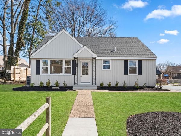 300 W HOLLY AVENUE , OAKLYN, NJ 08107