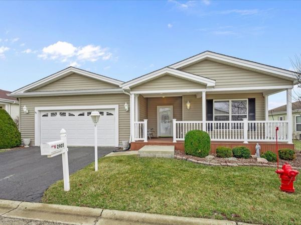 2905 CAROUSEL Court , Grayslake, IL 60030