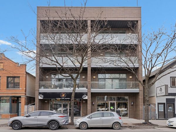 1108 N ASHLAND Avenue, Unit 3, Chicago, IL 60622
