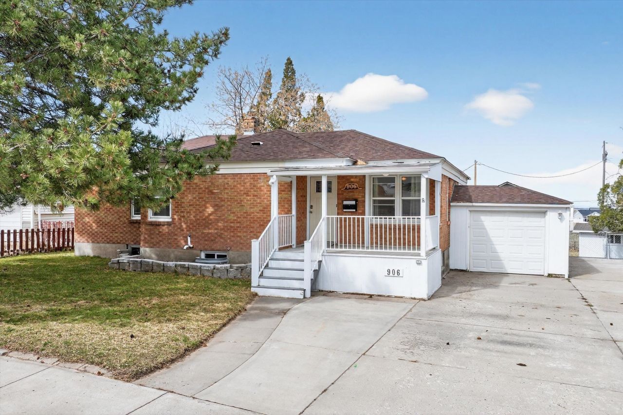 906 Highland, Pocatello, ID 83204 Main Photo