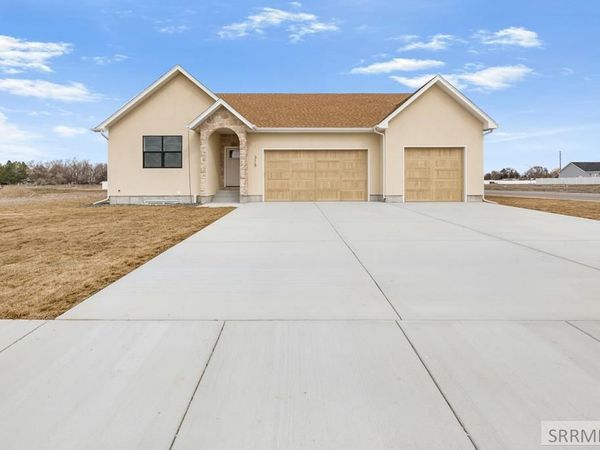315 Meadow Walk Dr, SHELLEY, ID 83274