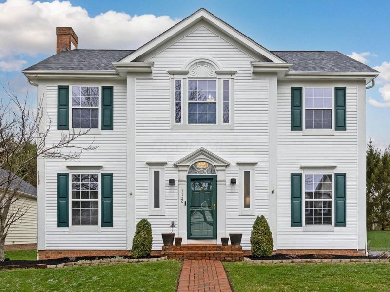 7120 Connaught Drive, New Albany, OH 43054 Photo 1