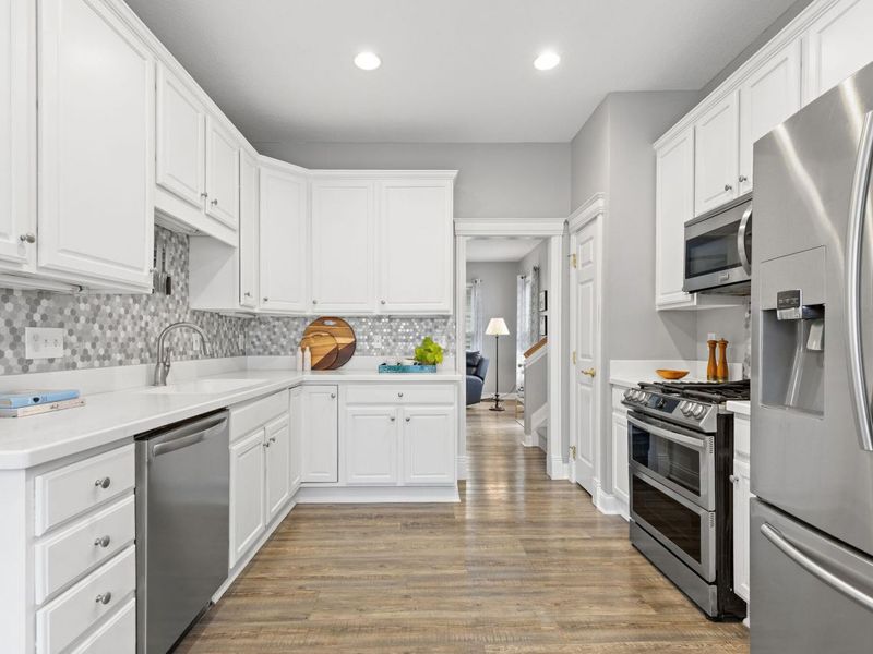 7120 Connaught Drive, New Albany, OH 43054 Photo 4