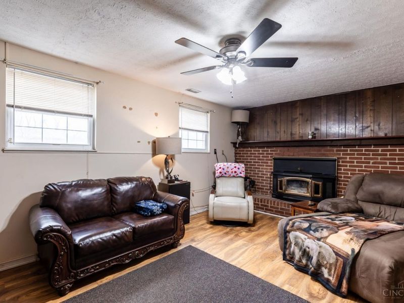 2317 Magdalena Drive, Springfield Twp., OH 45231 Photo 17