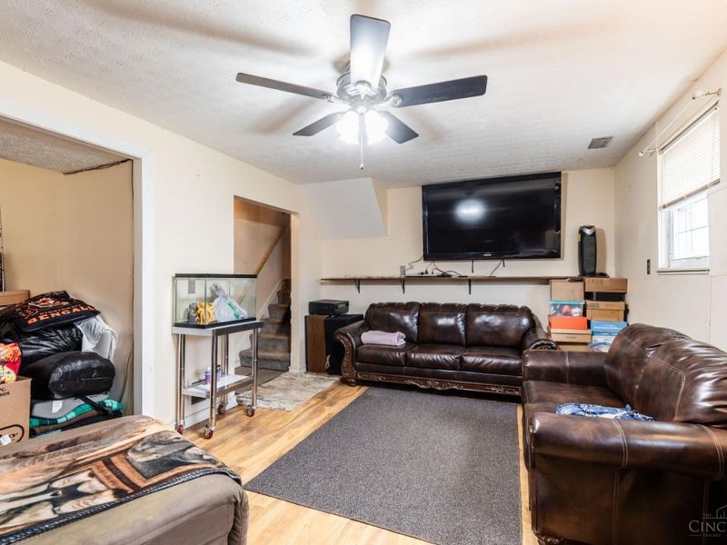 2317 Magdalena Drive, Springfield Twp., OH 45231 Photo 18