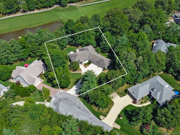 44 Inwood Ct, Crossville, TN 38558