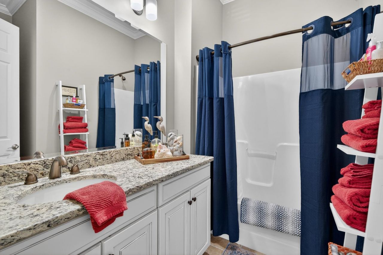 862 Shine Ave.  Photo 35