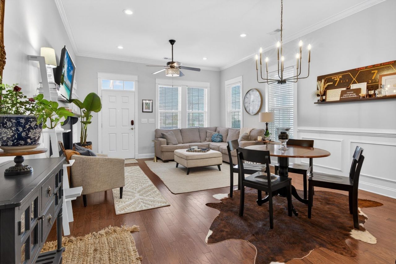 862 Shine Ave.  Photo 9