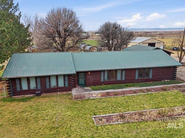 775 N Cow Horse Dr., Kuna, ID 83634
