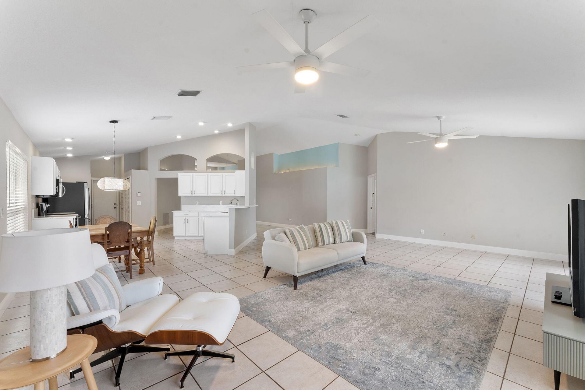 981 Delray Lakes Drive, Delray Beach, FL 33444 Photo