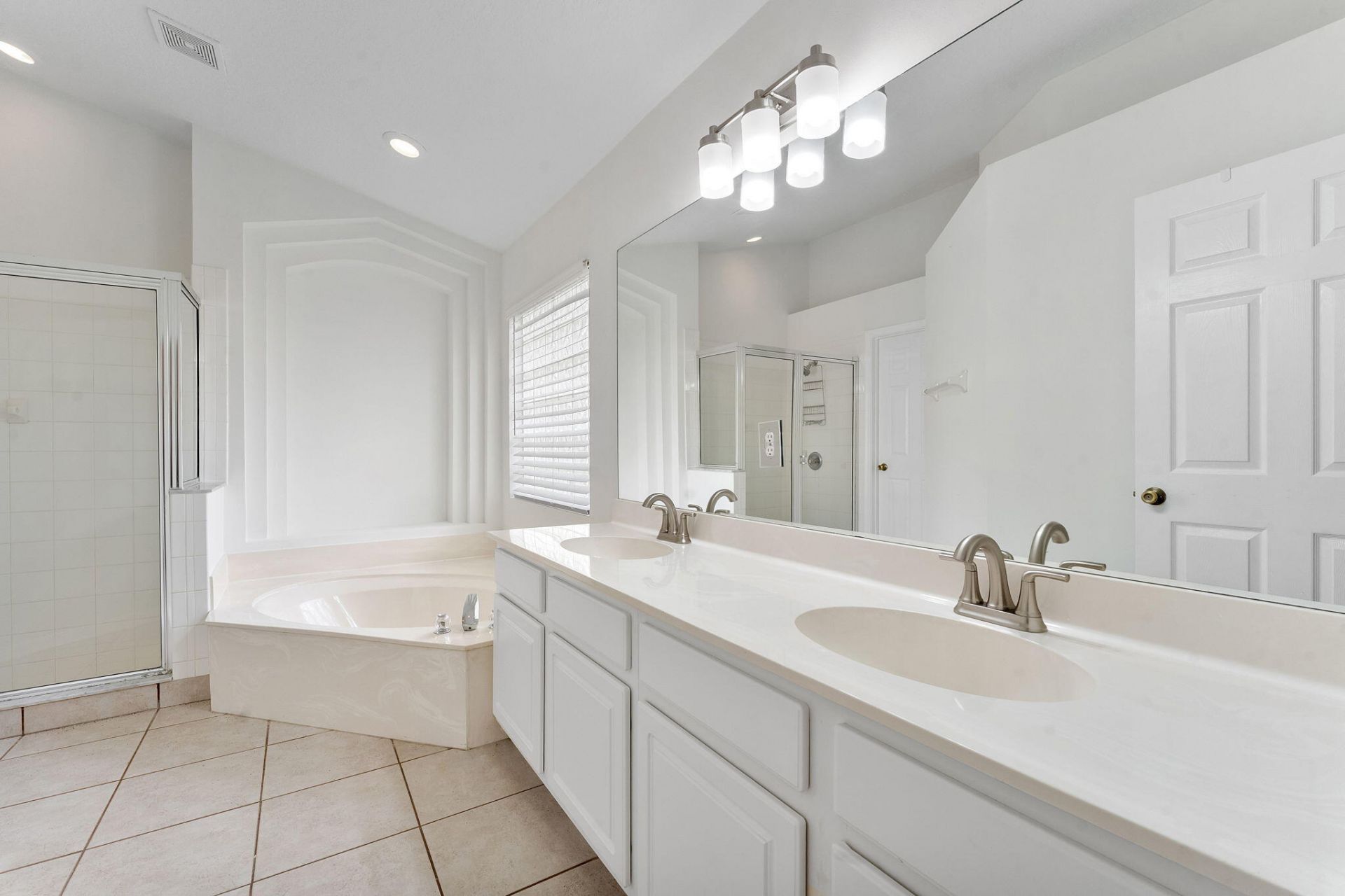 981 Delray Lakes Drive, Delray Beach, FL 33444 Photo