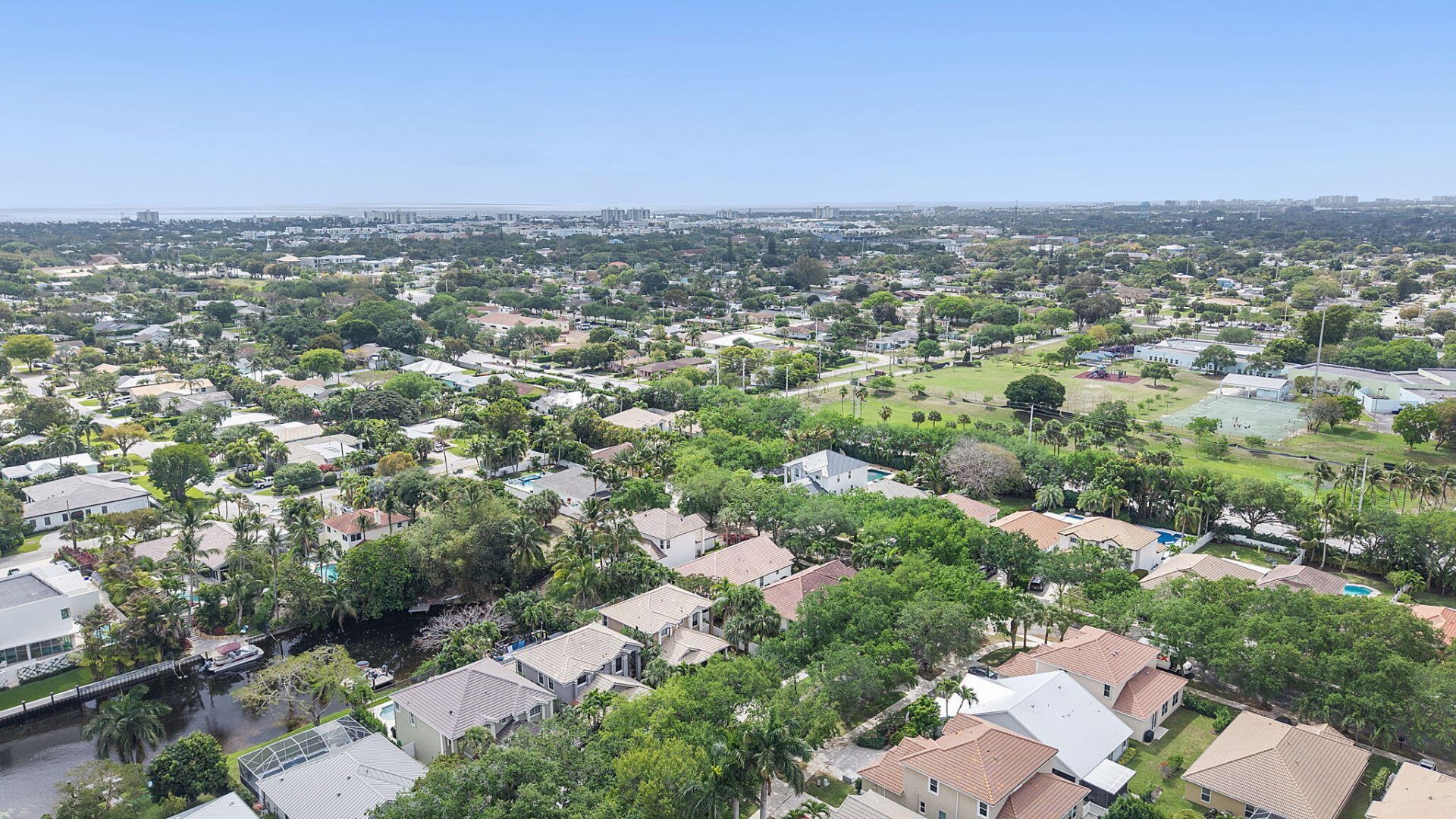 981 Delray Lakes Drive, Delray Beach, FL 33444 Photo