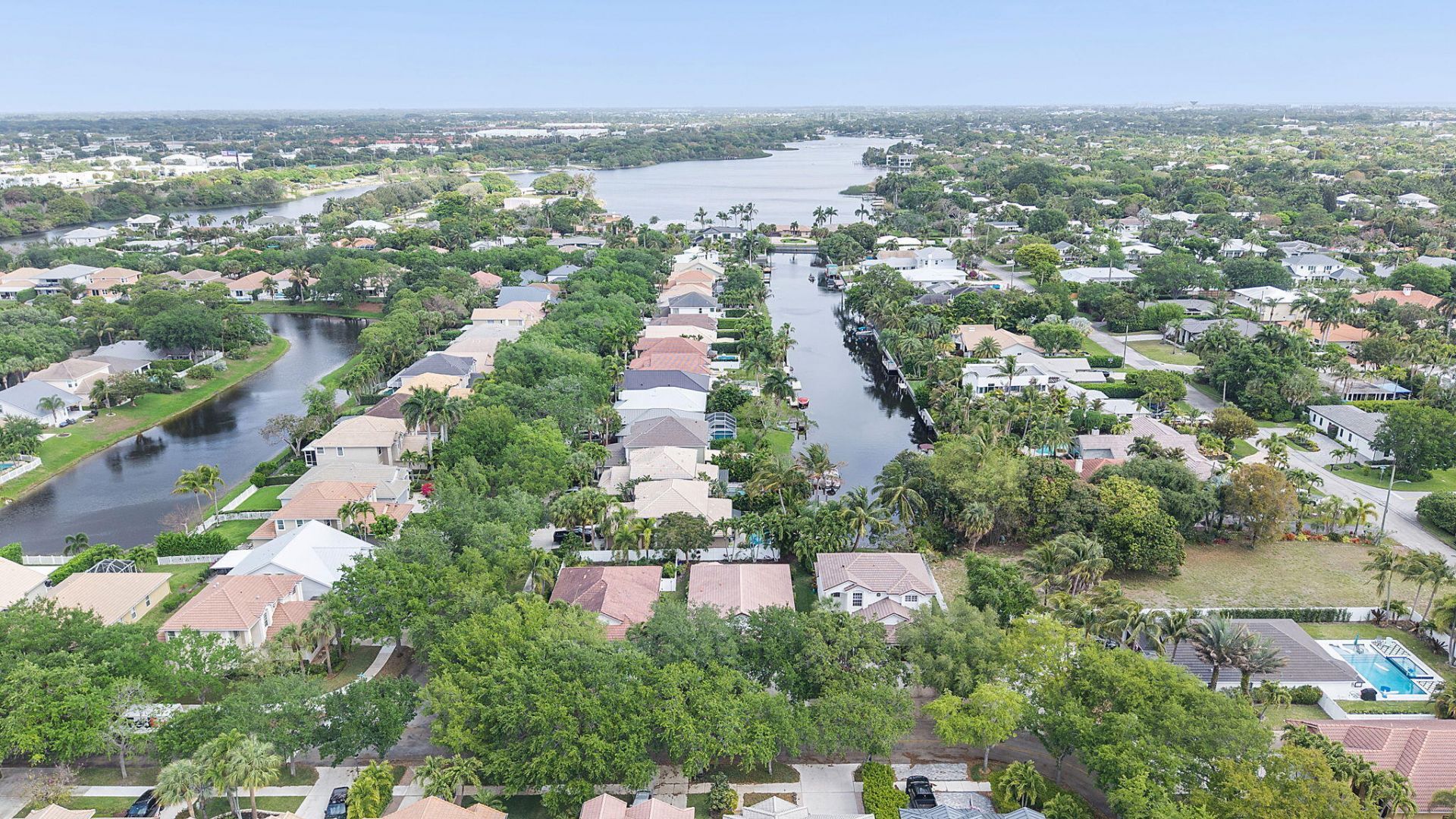 981 Delray Lakes Drive, Delray Beach, FL 33444 Photo