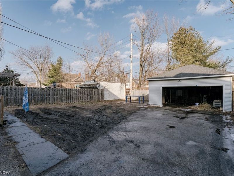 1507 E 108th Street, Cleveland, OH 44106 Photo 18