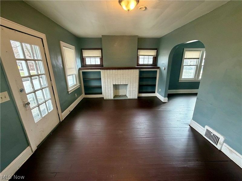 578 Hoye Avenue, Unit 1, Akron, OH 44320 Photo 4