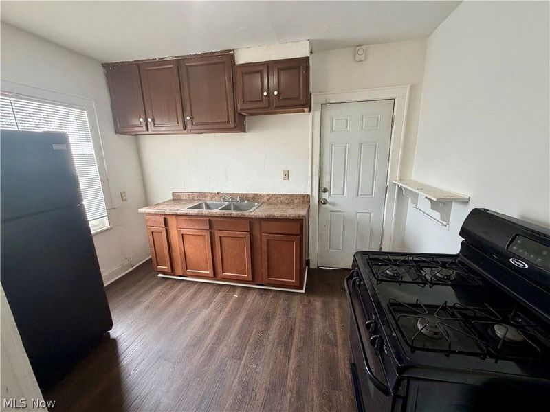 578 Hoye Avenue, Unit 1, Akron, OH 44320 Photo 9