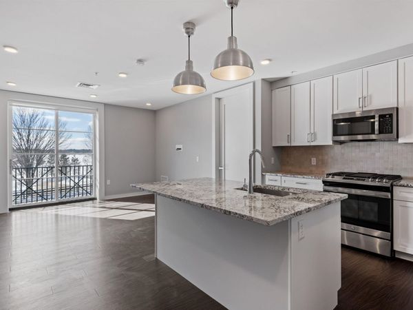 51 Elm Street, Unit 204, Laconia, NH 03246