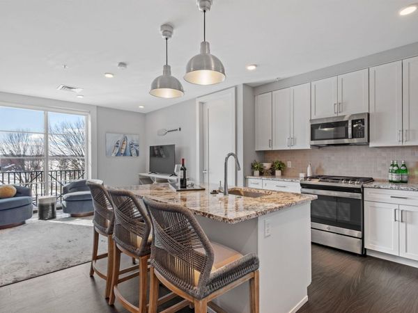 51 Elm Street, Unit 205, Laconia, NH 03246