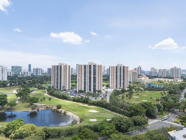 20335 W Country Club Dr, Unit 1208, Aventura, FL 33180