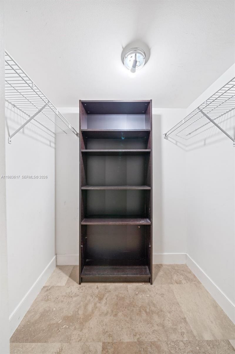 20335 W Country Club Dr, Unit 1208, Aventura, FL 33180 Photo