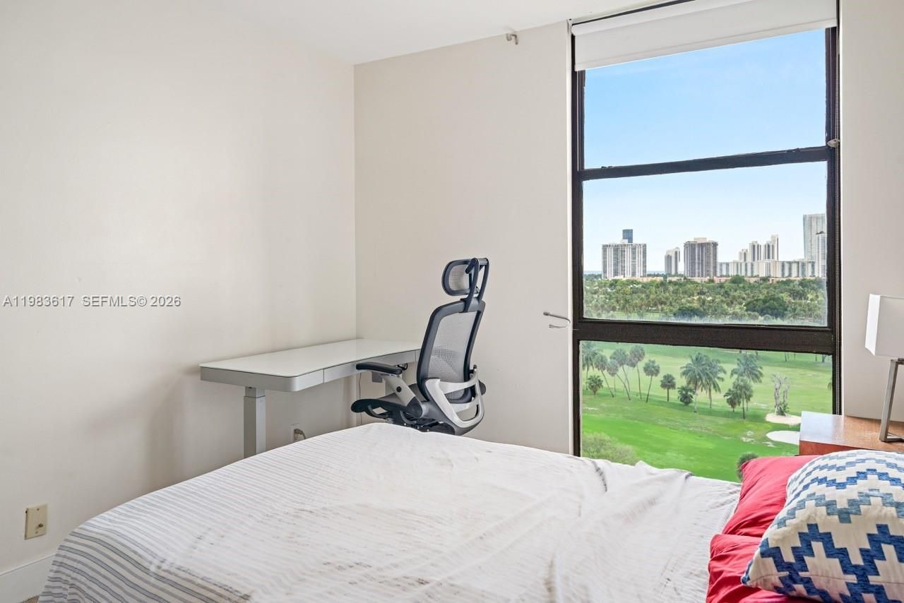 20335 W Country Club Dr, Unit 1208, Aventura, FL 33180 Photo